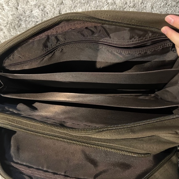 Vintage Roots Sling bag - Picture 6 of 6